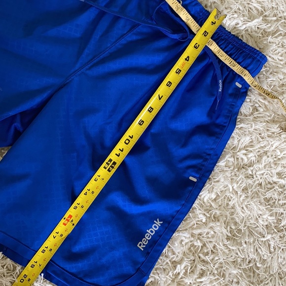 Reebok blue athletic shorts 3 pockets 1 zippered NWOT - Picture 11 of 12